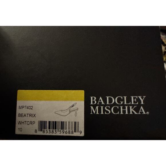 Badgley Mischka Beatrix Pointed-Toe Slingback Heel w/ Pearl-Beaded Heel 10 NIB - Picture 2 of 11